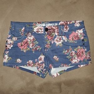 Mossimo floral shorts